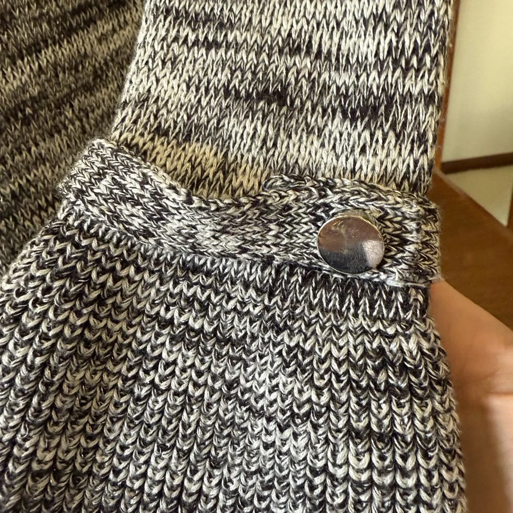 White House Black Market Black and White Shrug/Cardigan. Size small